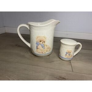 Vintage Cream and Pepper Shaker